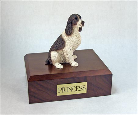Dog, Springer Spaniel, Liver/Wht - Figurine Urn