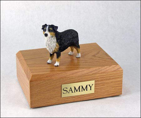 Dog, Australian Shepherd, Tri-Color - Figurine Urn